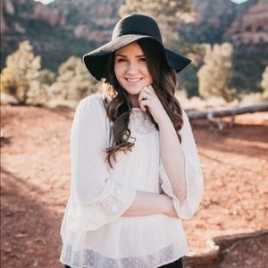 Meet your Posher, Amy